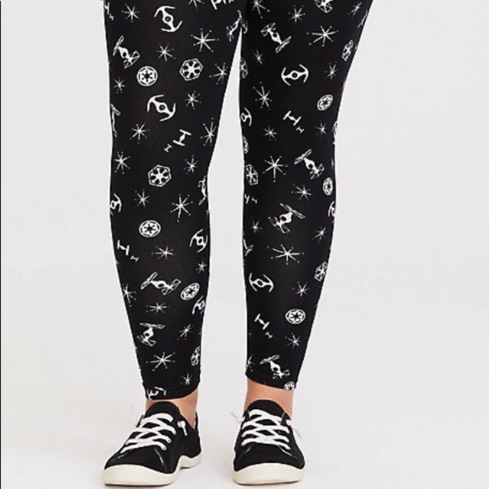 Torrid Starwars Leggings Size 3